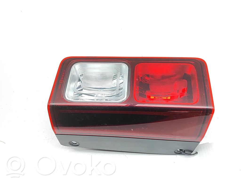 Renault Trafic III (X82) Rear fog light 