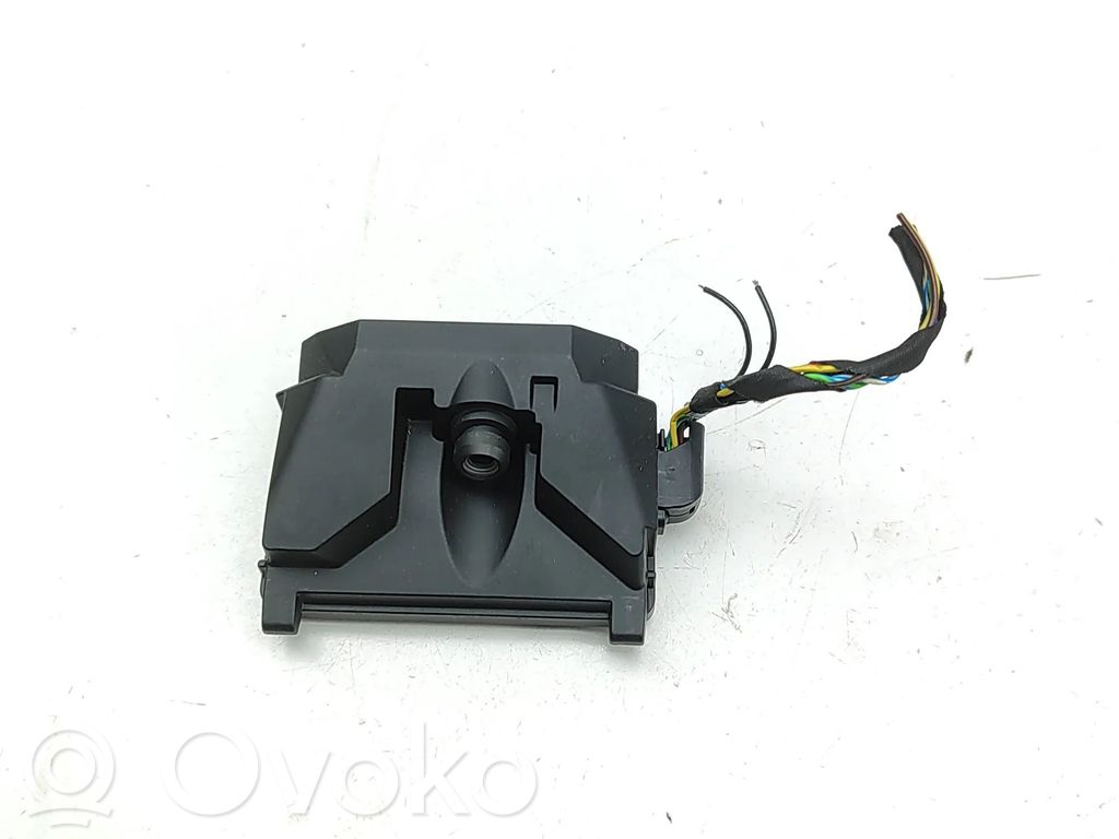BMW X6M G06 F96 Windshield/windscreen camera 