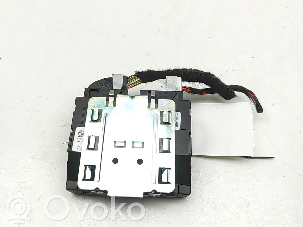 BMW X6M G06 F96 Panel klimatyzacji 