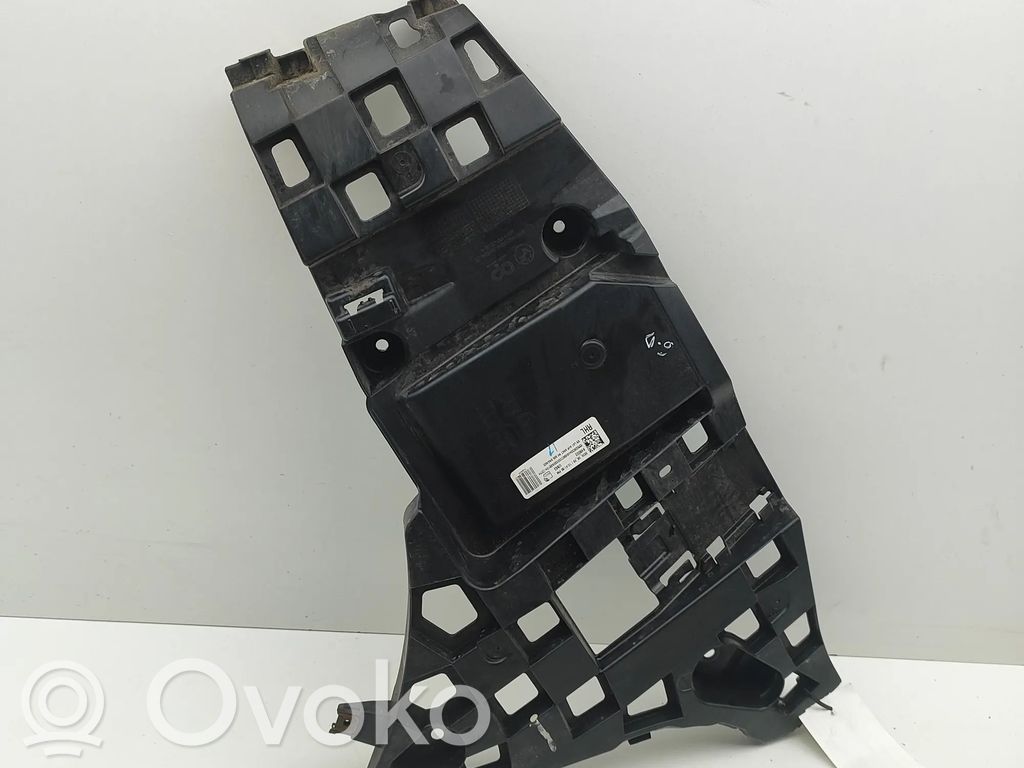 BMW X5 G05 Rear bumper mounting bracket 