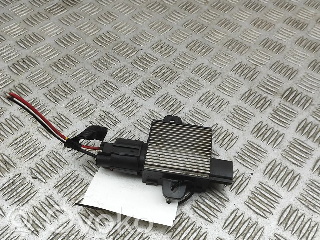 Chevrolet Corvette C7 Fan control module 