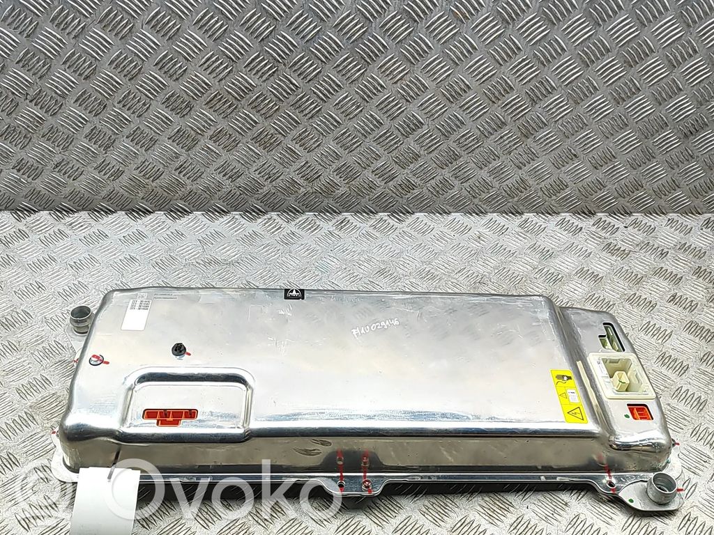 Tesla Model 3 Sprieguma pārveidotājs 