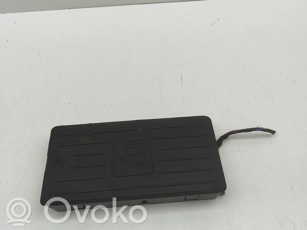 Audi A5 Wireless charging module 