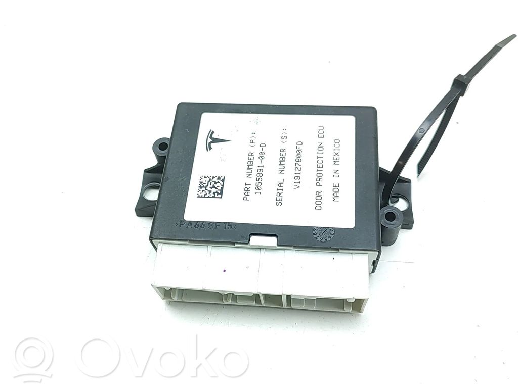 Unidad de control/módulo de la puerta   105589100D