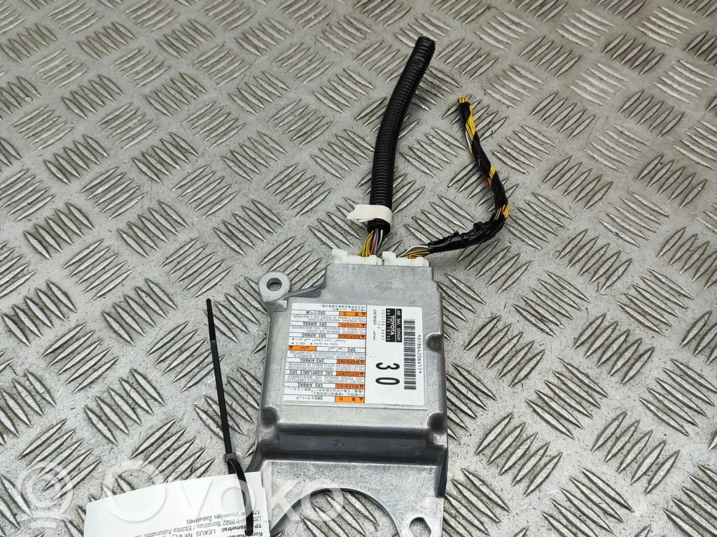 Airbag control unit/module   8917078150