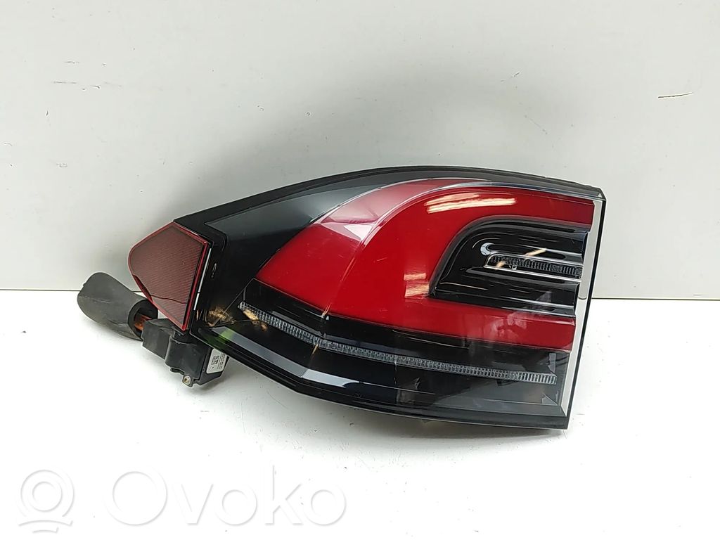 Tesla Model X Rear/tail lights 