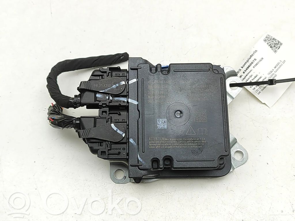 Tesla Model 3 Unitate/modul de comandă airbaguri 