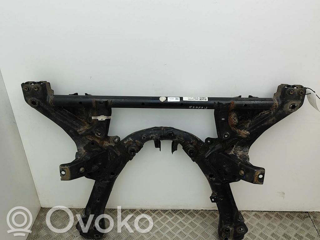 Etuapurunko   104453100B
