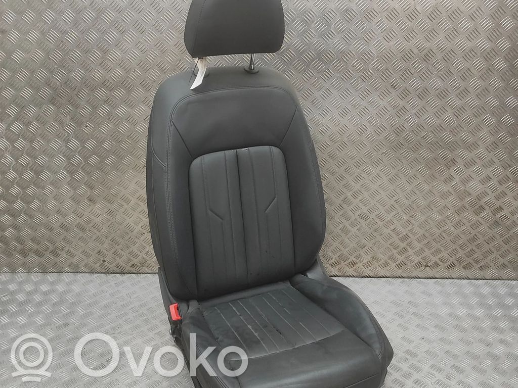 Audi e-tron Kuljettajan istuin 