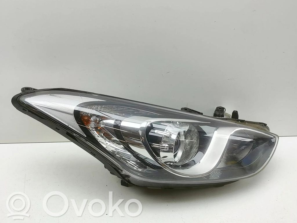 Hyundai i30 Scheinwerfer 