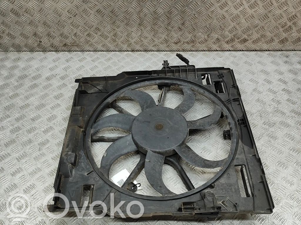 BMW X5 E70 Suport ventilator radiator 