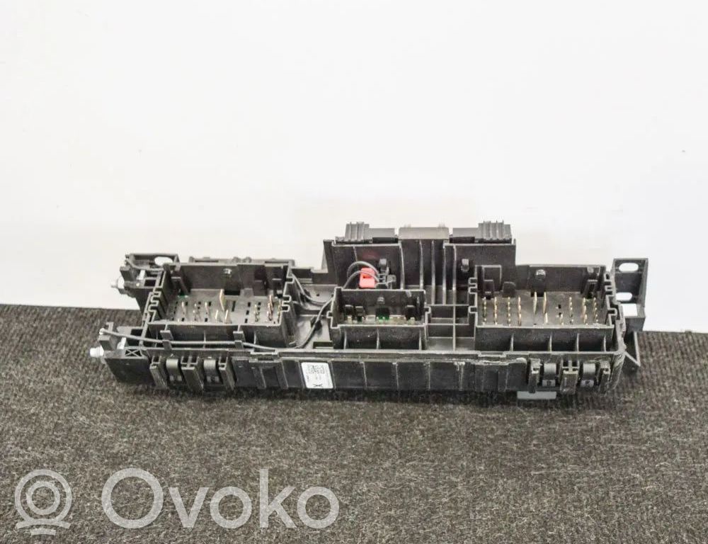 Tesla Model X Fuse module 