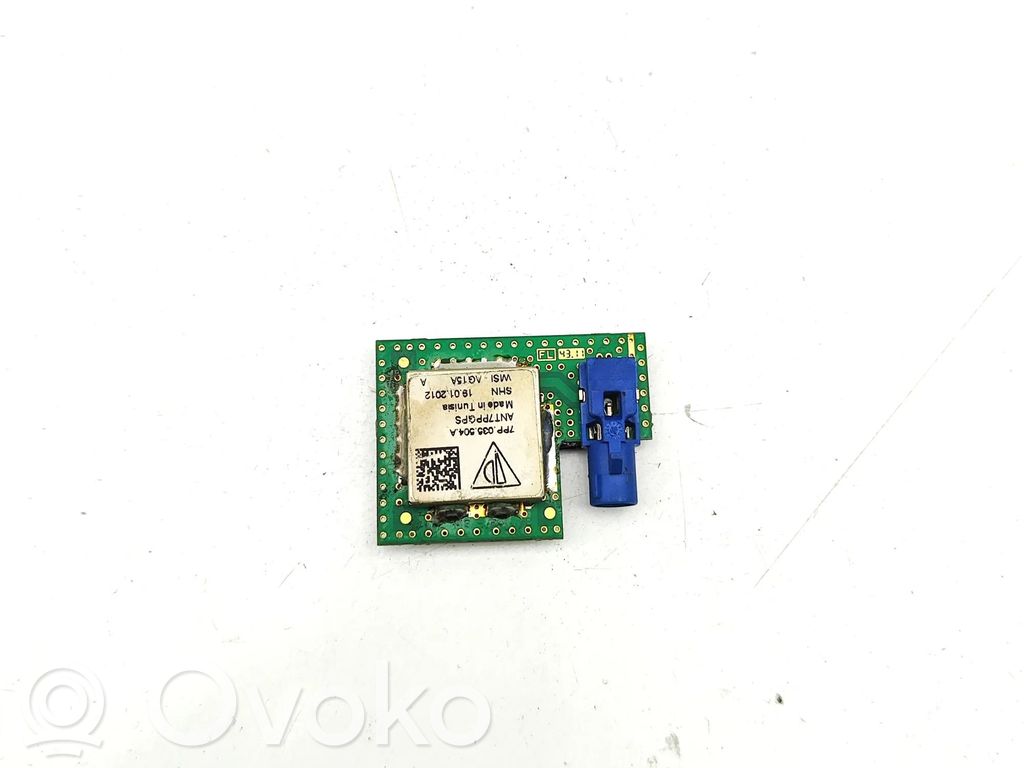 Antena GPS   7PP035504A
