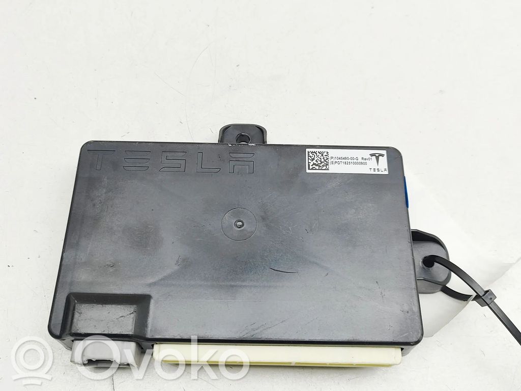 Tesla Model X Door control unit/module 