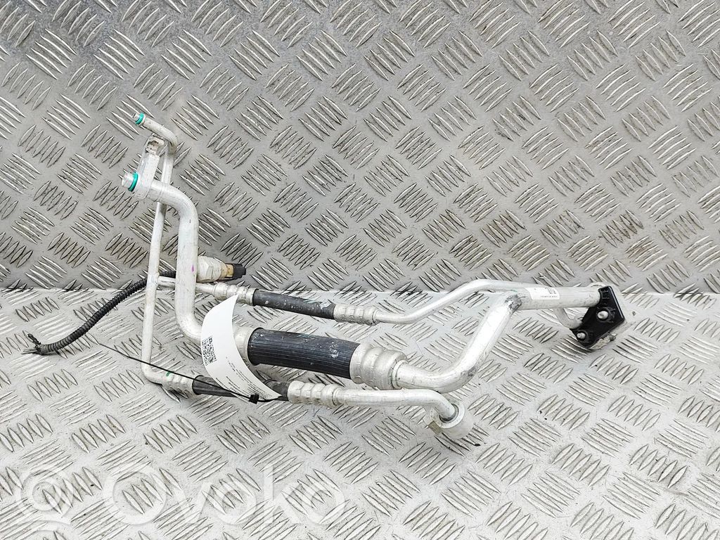 Tesla Model X Air conditioning (A/C) pipe/hose 