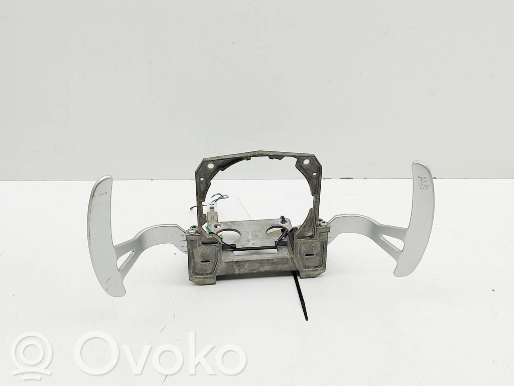 Interruptor/perilla de marchas   2401A004
