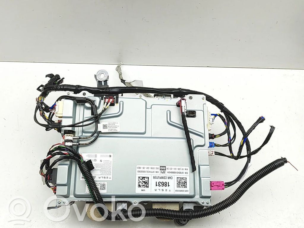 Tesla Model Y Alte dispozitive 