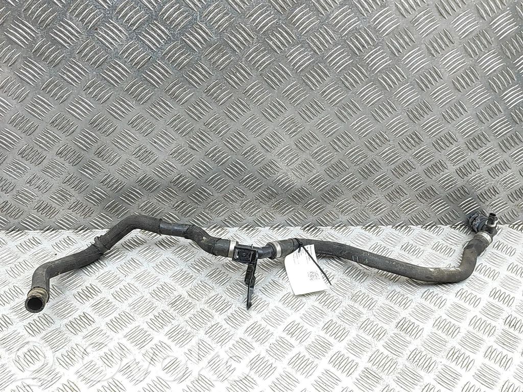 Porsche Taycan 9J1 Przewód / Wąż chłodnicy 