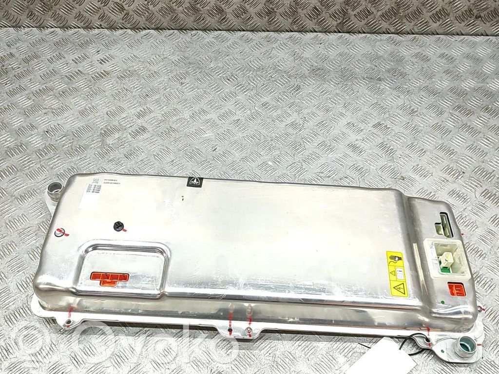 Tesla Model 3 Inversor/convertidor de voltaje 