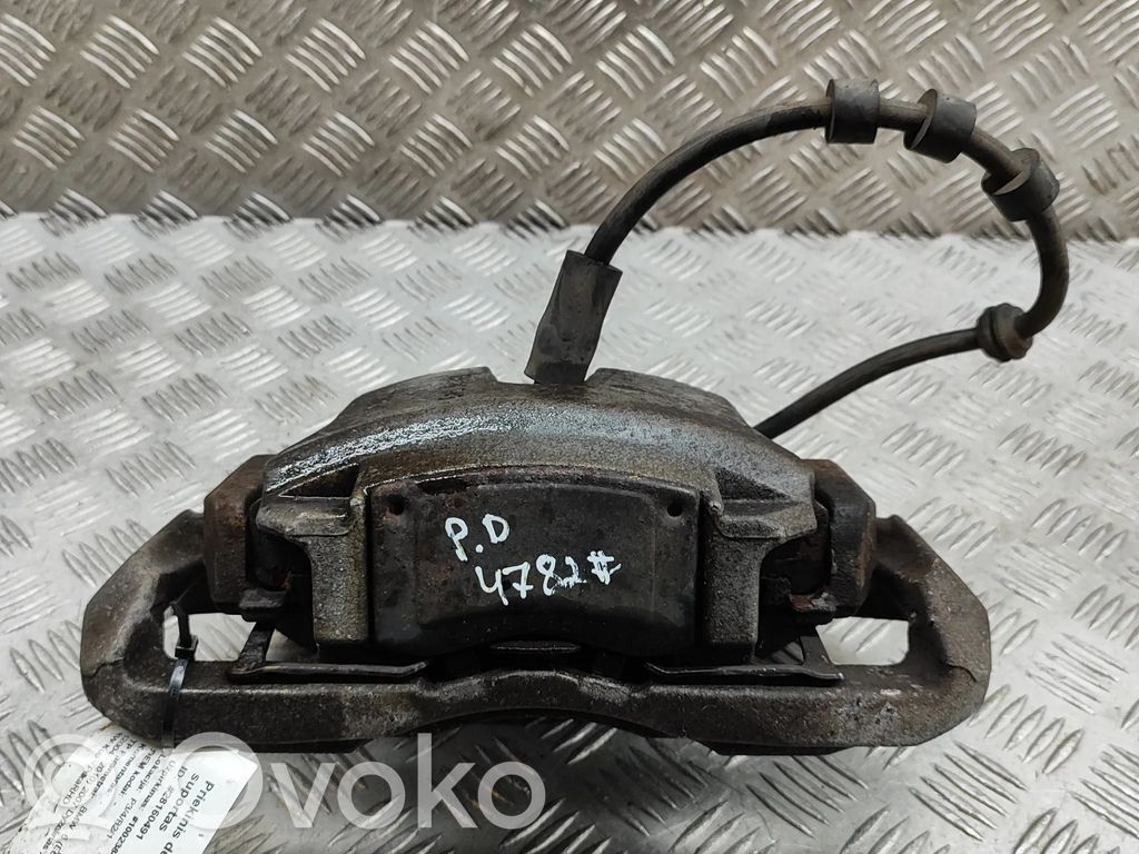 BMW 6 E63 E64 Priekinis suportas 