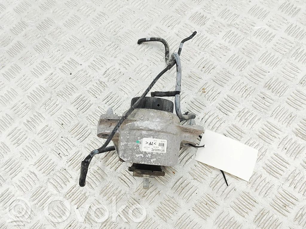 Jaguar XE Engine mount bracket 