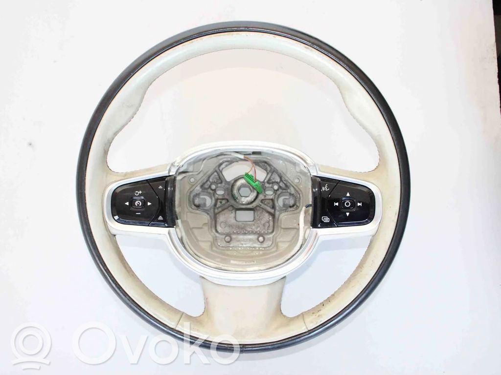 Volvo XC90 Stūre 