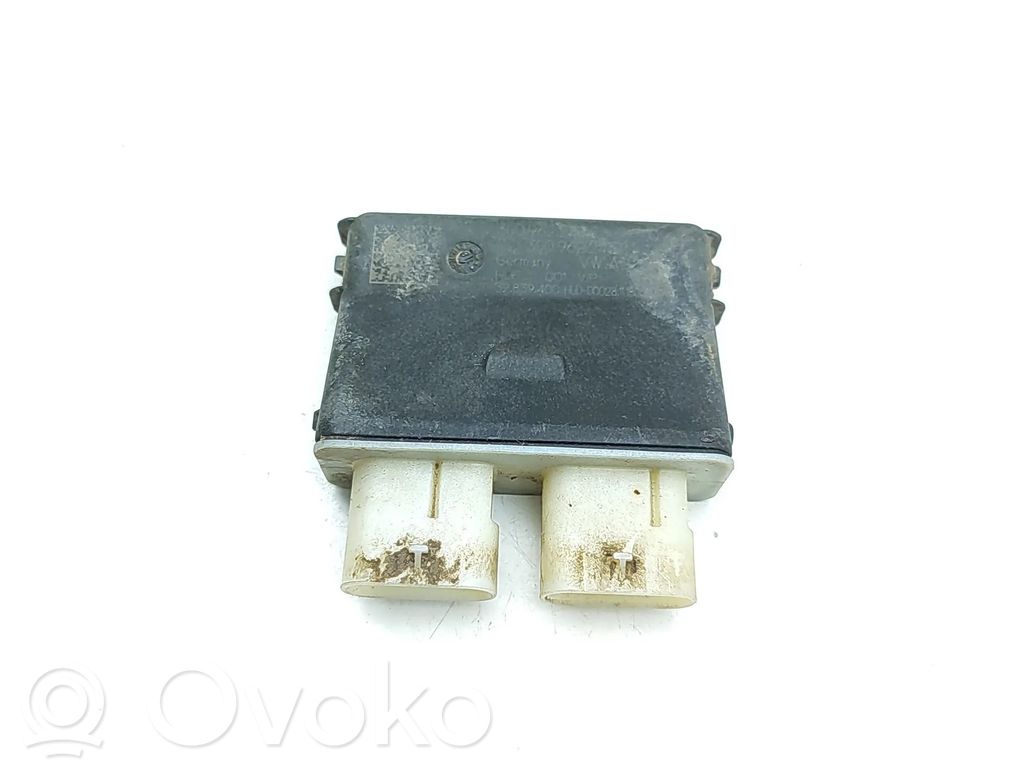 Audi Q3 F3 Tailgate/trunk control unit/module 