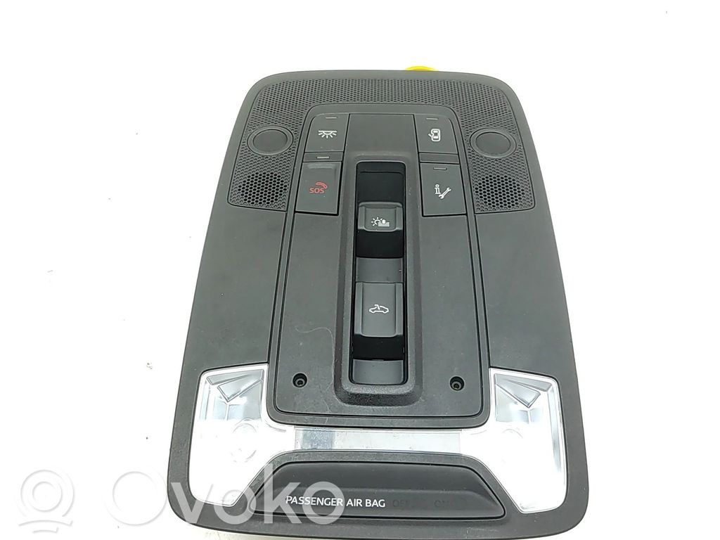 Audi Q3 F3 Front seat light 