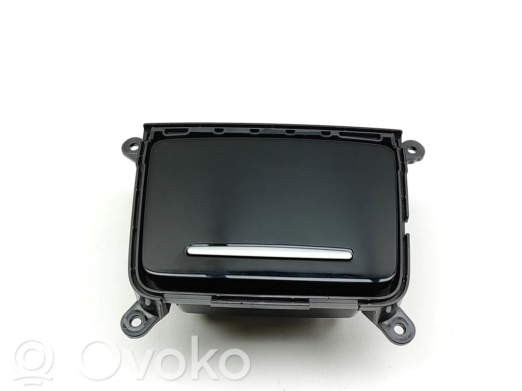 Audi A4 S4 B9 8W Aschenbecher 
