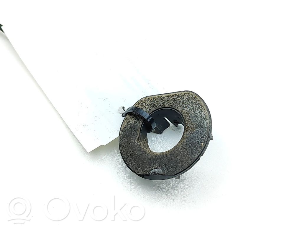 Audi A4 S4 B9 8W Soporte del sensor de aparcamiento delantero (PDC)