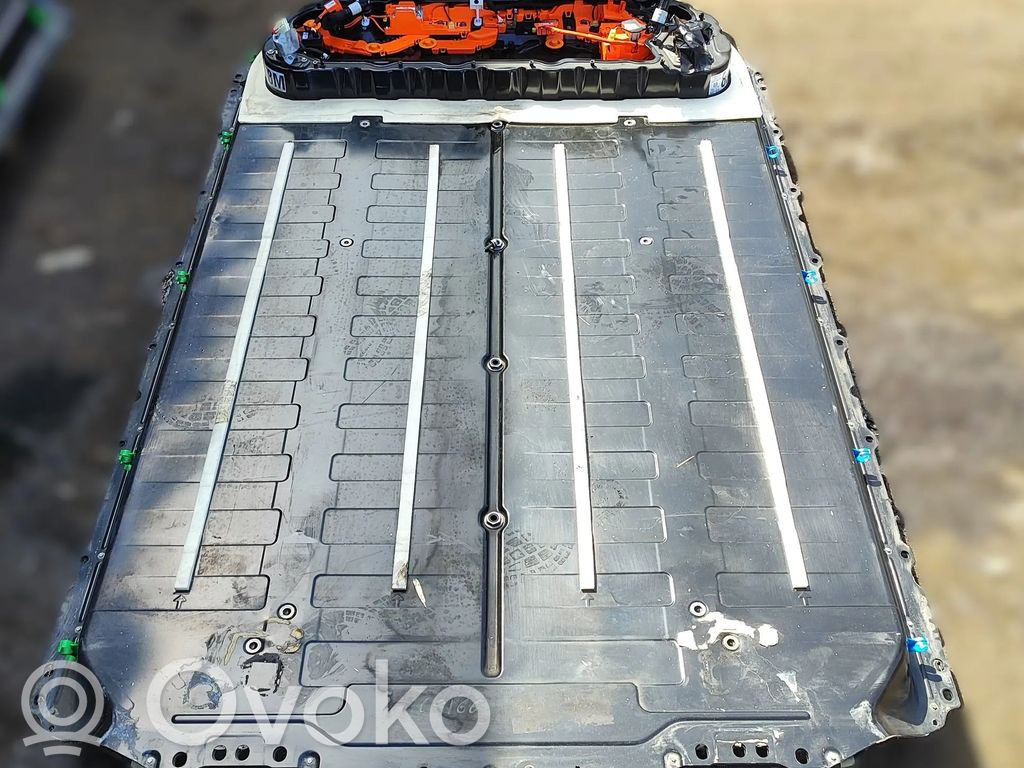 Tesla Model 3 Hybridiauto / sähköauton akku 