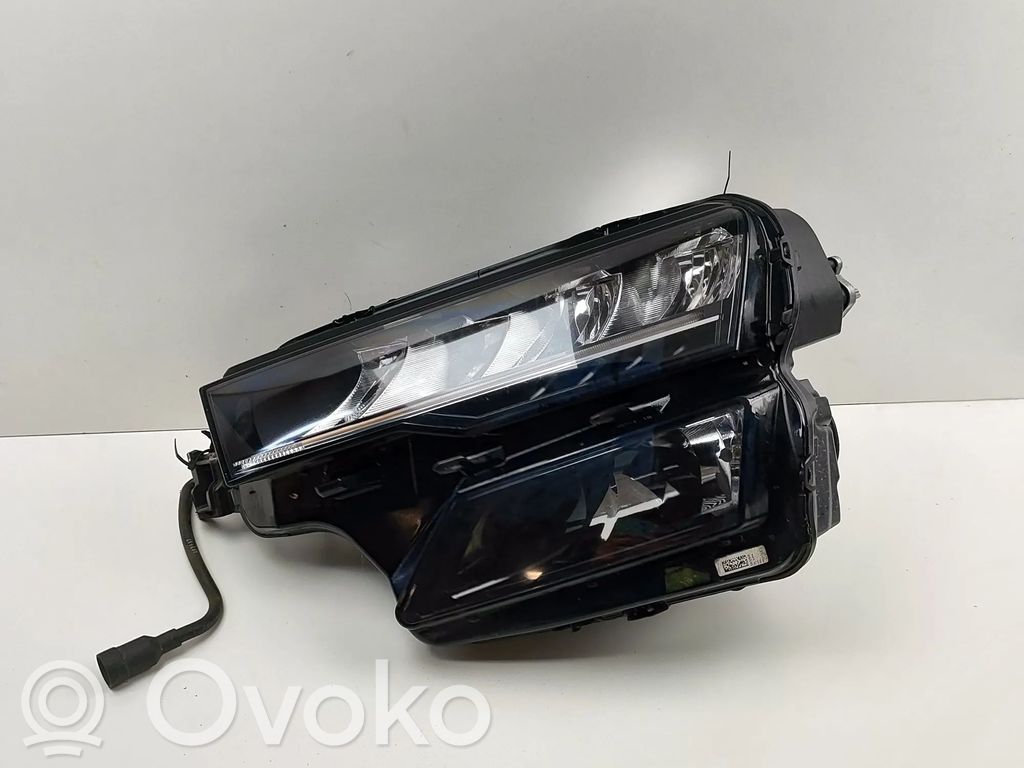Skoda Karoq Lampa przednia 