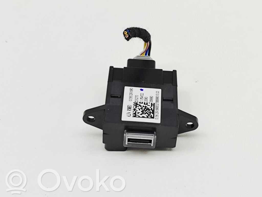 Alfa Romeo Giulia Enchufe conector USB 