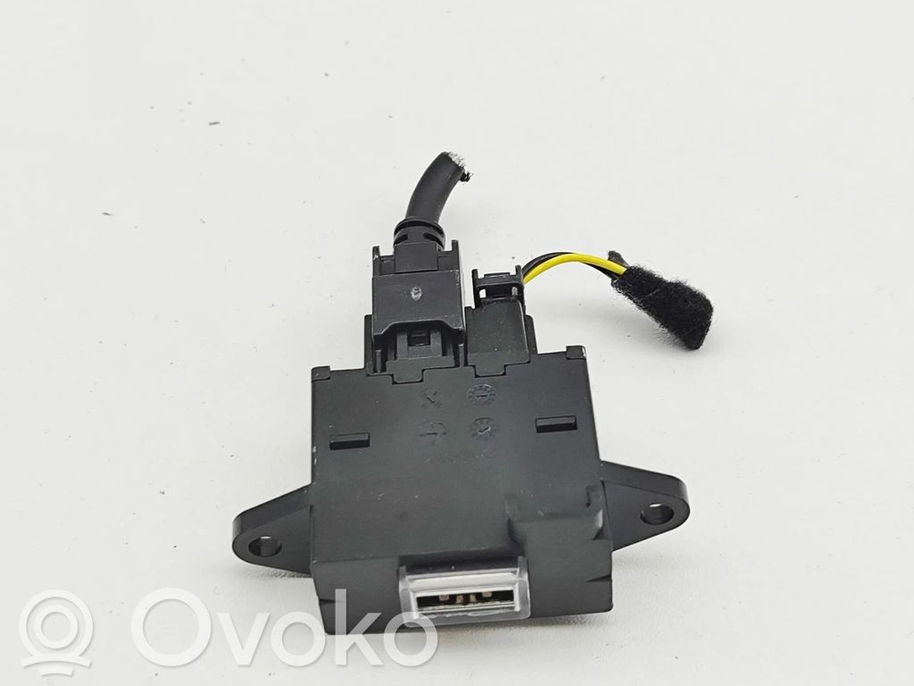 Alfa Romeo Giulia Connecteur/prise USB 