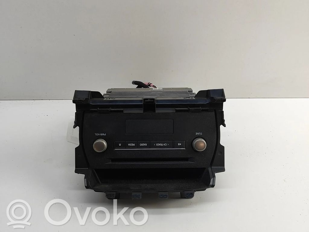 Lexus NX Panel / Radioodtwarzacz CD/DVD/GPS 