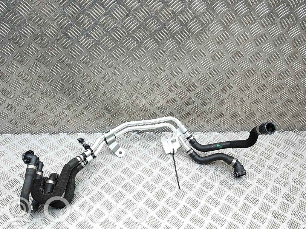 BMW X6 G06 Przewód / Wąż chłodnicy 