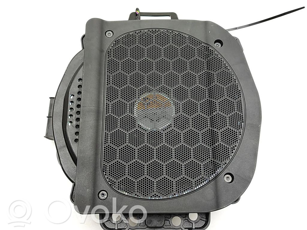 BMW X6 G06 Subwoofer 