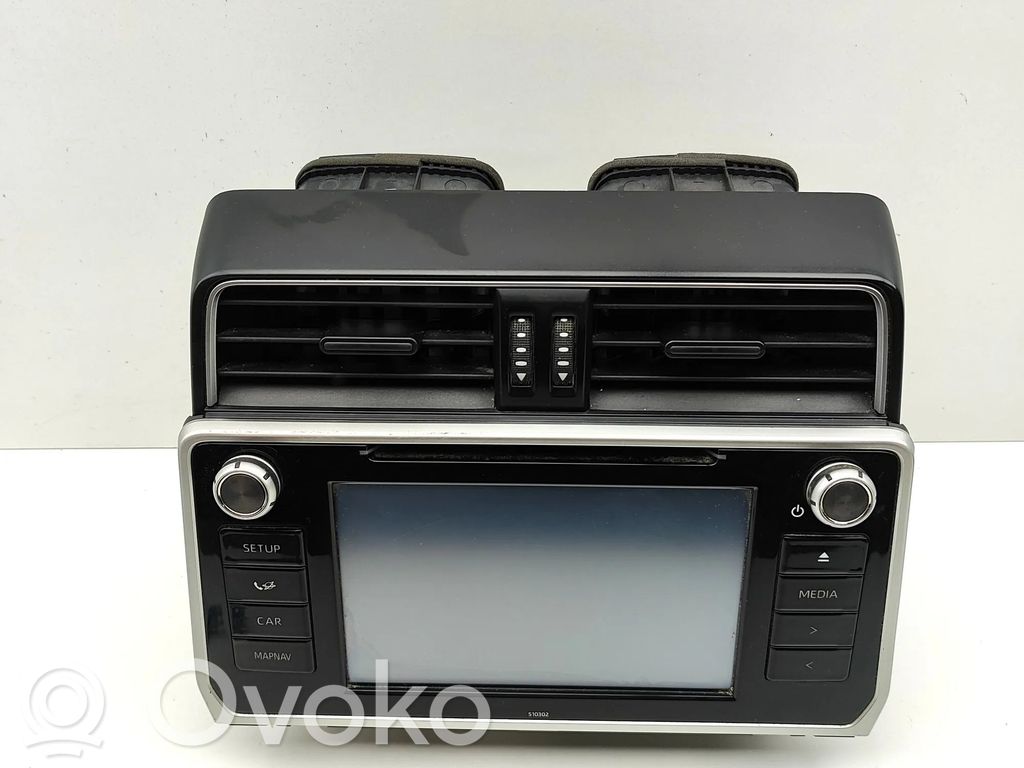 Toyota Land Cruiser (J200) Radio/CD/DVD/GPS-pääyksikkö 