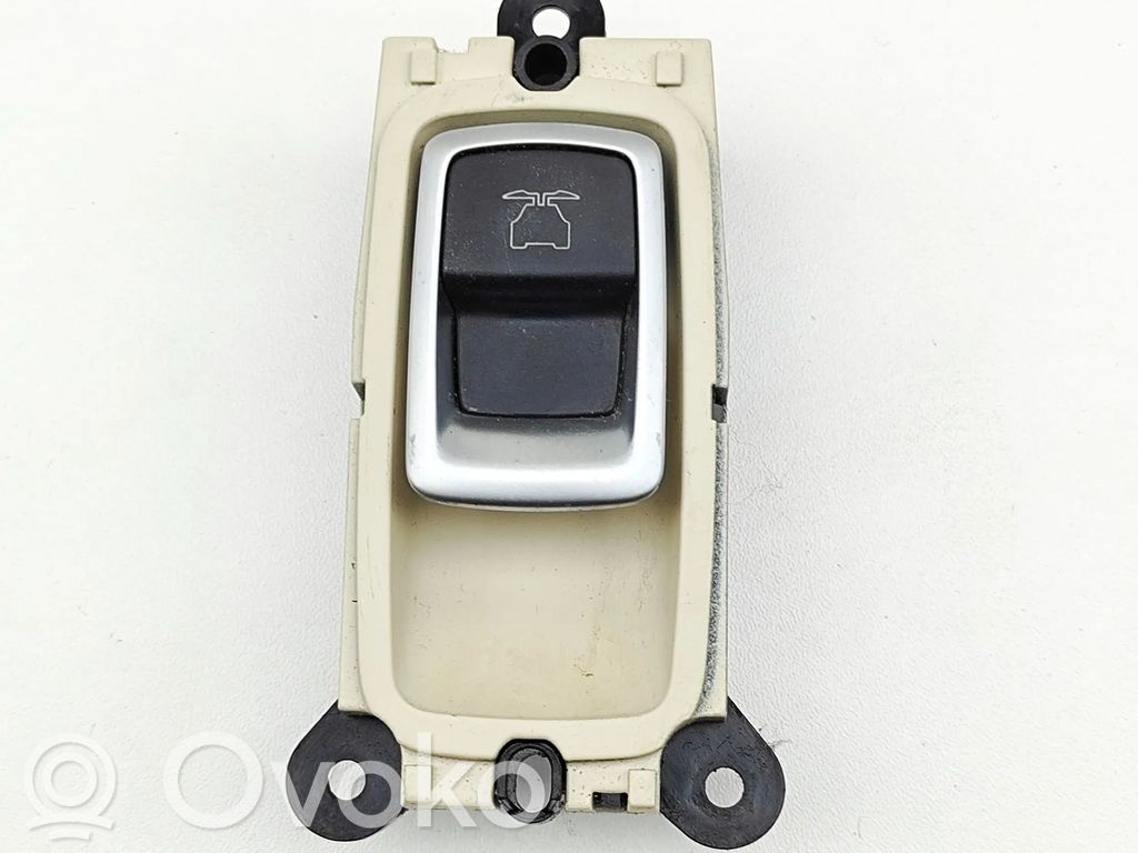 Tesla Model X Autres commutateurs / boutons / leviers 
