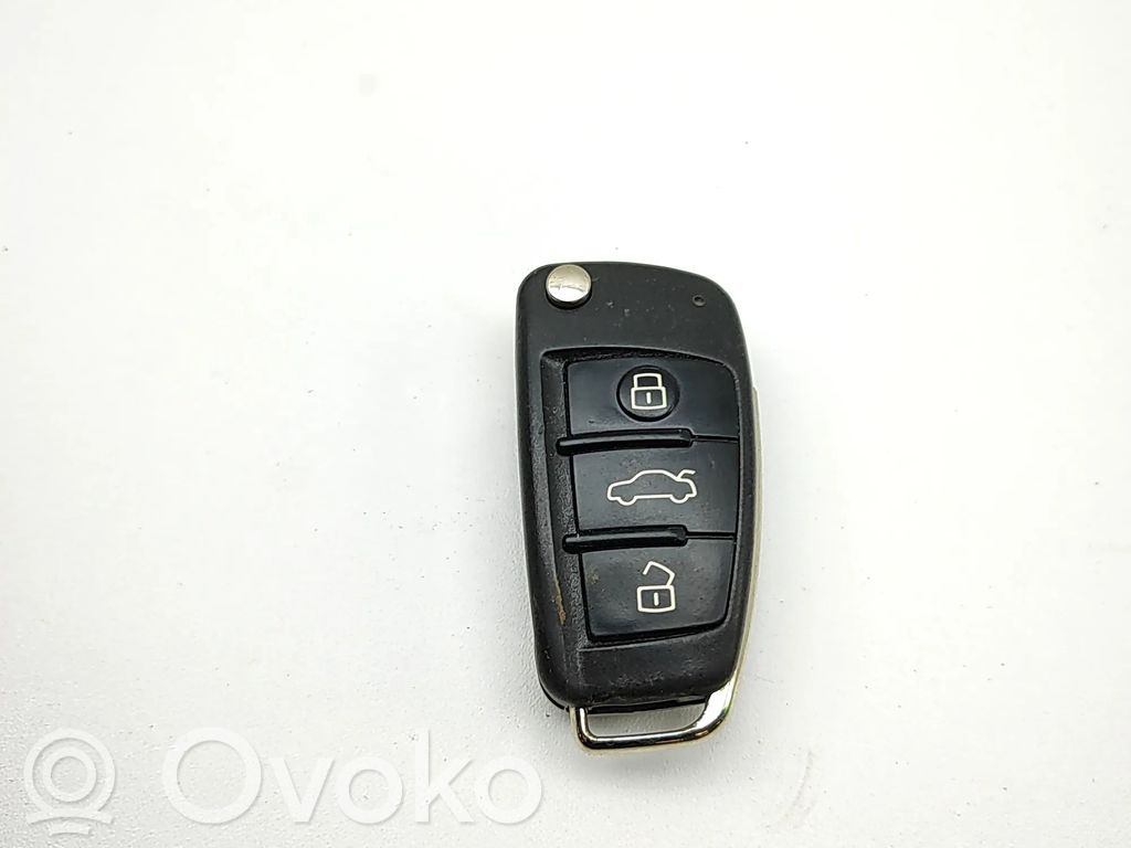 Audi A3 S3 8V Klucz / Karta zapłonu 