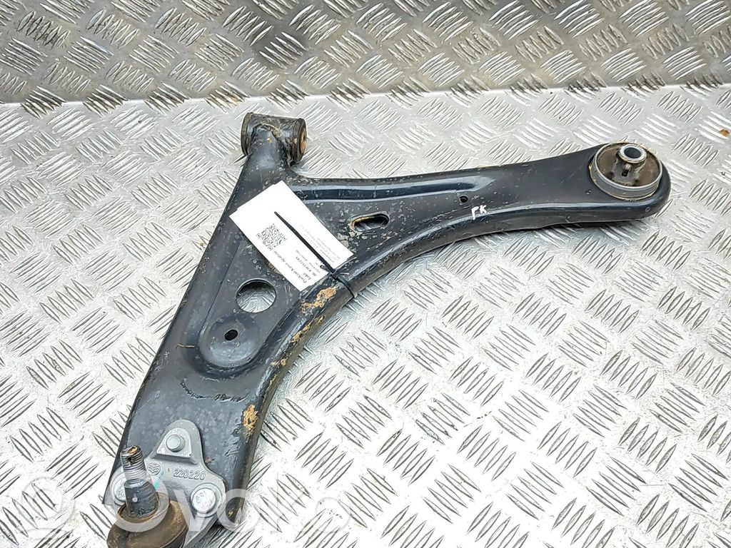 BYD Atto 3 Priekinė šakė 