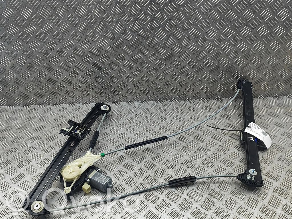 Elektryczny podnośnik szyby drzwi   8V3837462A,8V3837462,5Q0959801,5Q0959801B