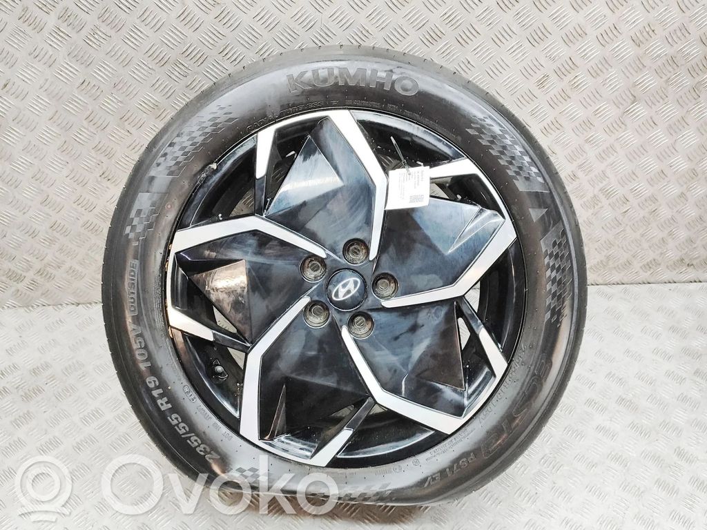 Hyundai Ioniq 5 Jantă aliaj R19 