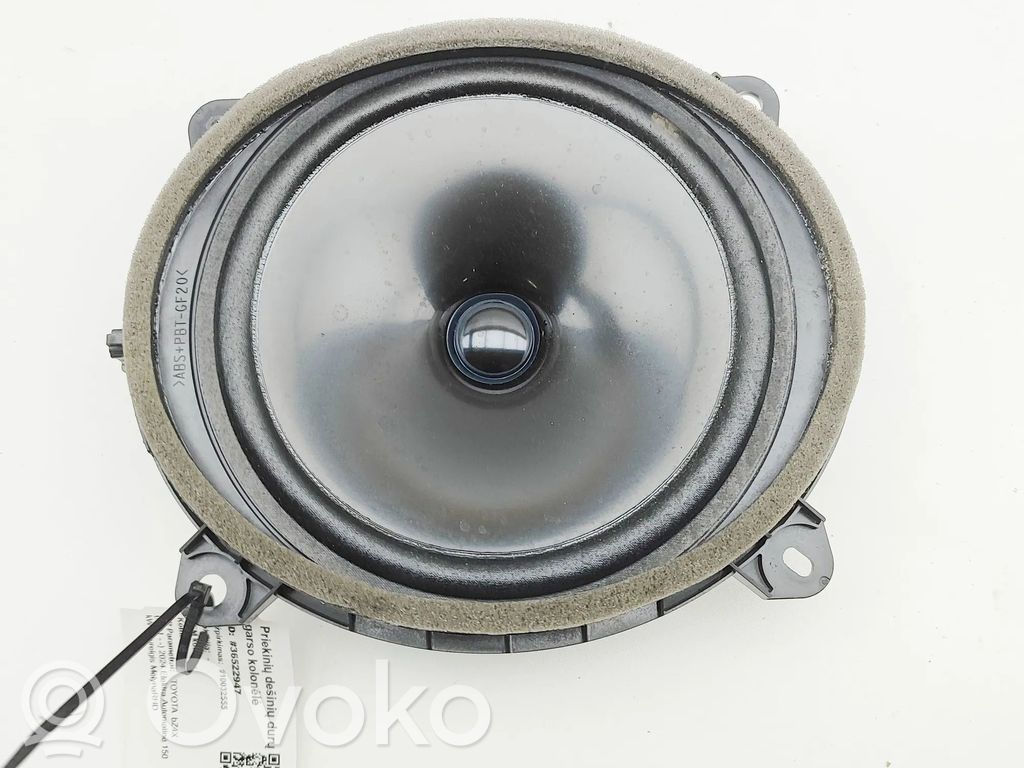 Toyota bZ4X Haut-parleur de porte avant