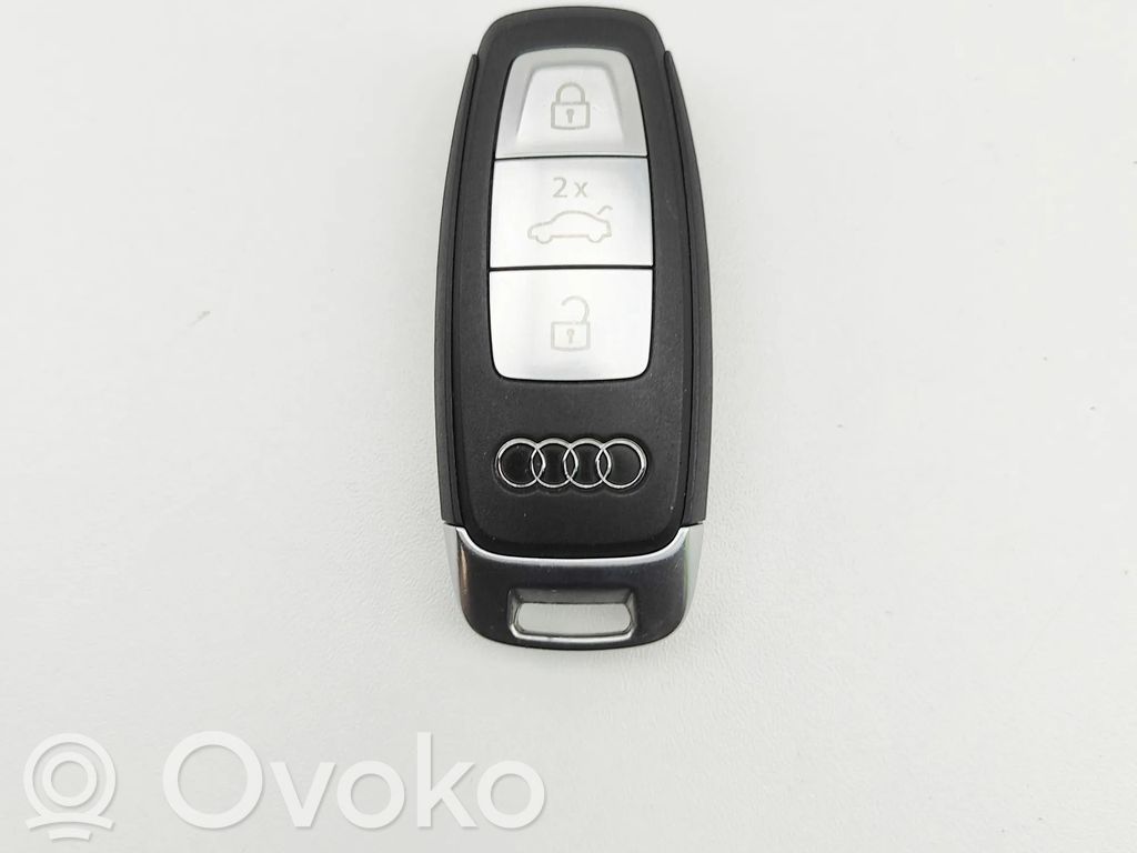 Audi Q4 e-tron Cheie/telecomandă contact 
