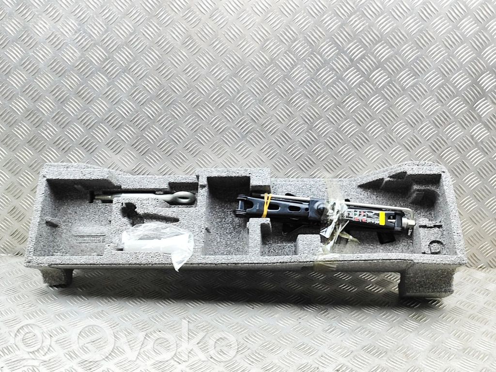 Volvo XC60 Cric 