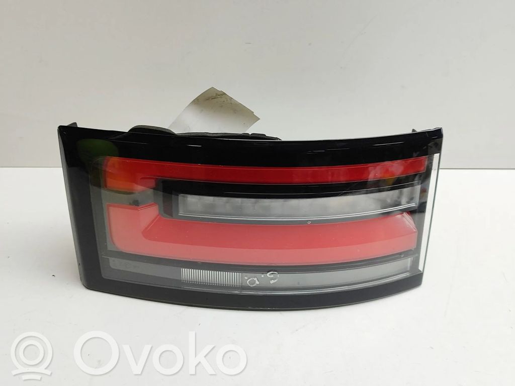 Lampy tylnej klapy bagażnika   HY3213192BD