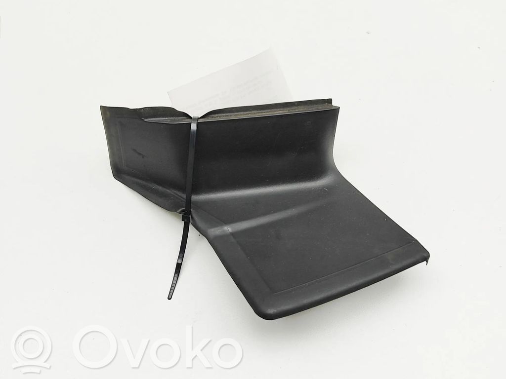 Listwa pod lampę tylną   K8D228661AG