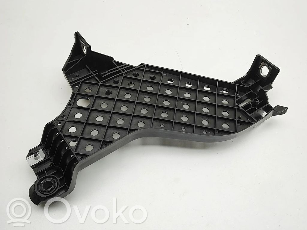 Audi Q3 8U Ajovalon kannake 
