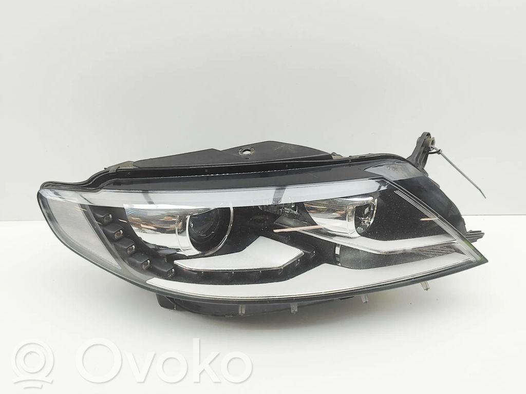 Volkswagen PASSAT CC Faro/fanale 